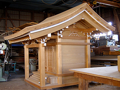 坂本建築 稲荷宮